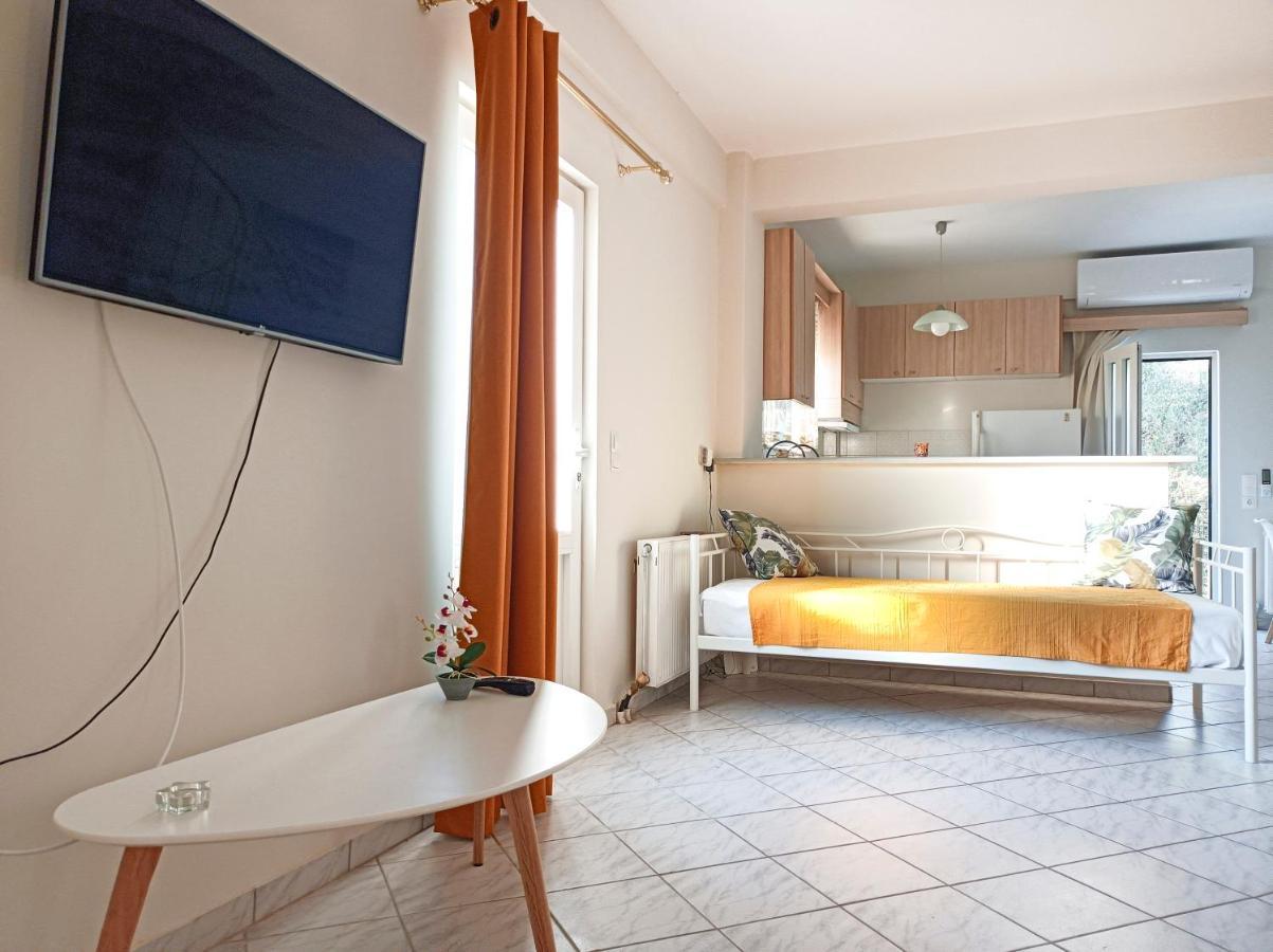 Zoi'S Hοuse.Vacation Home In Mani Near Vathi Beach Zewnętrze zdjęcie