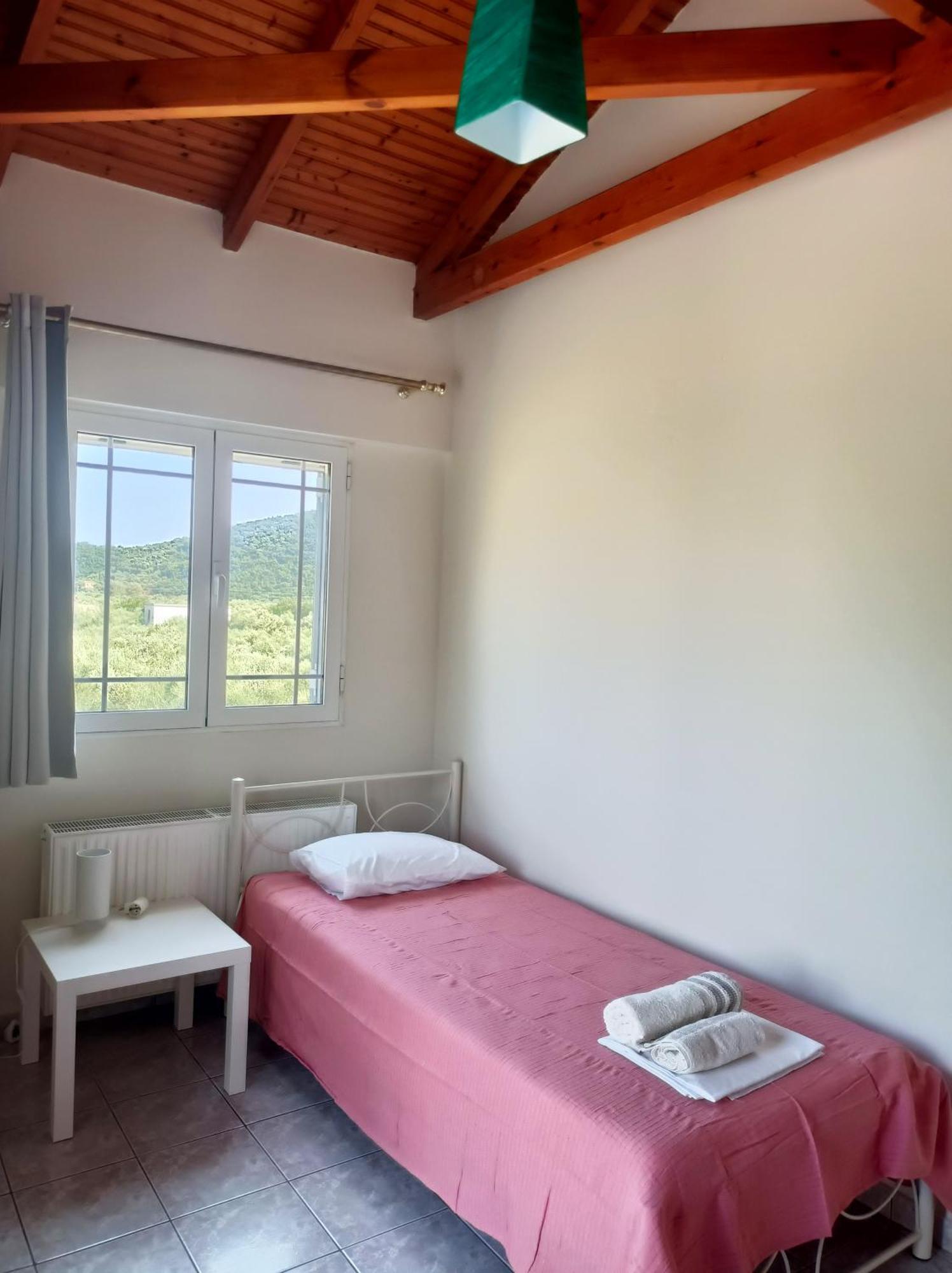 Zoi'S Hοuse.Vacation Home In Mani Near Vathi Beach Zewnętrze zdjęcie