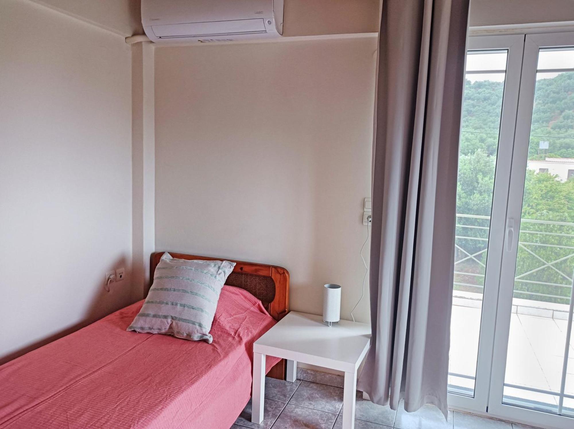 Zoi'S Hοuse.Vacation Home In Mani Near Vathi Beach Zewnętrze zdjęcie